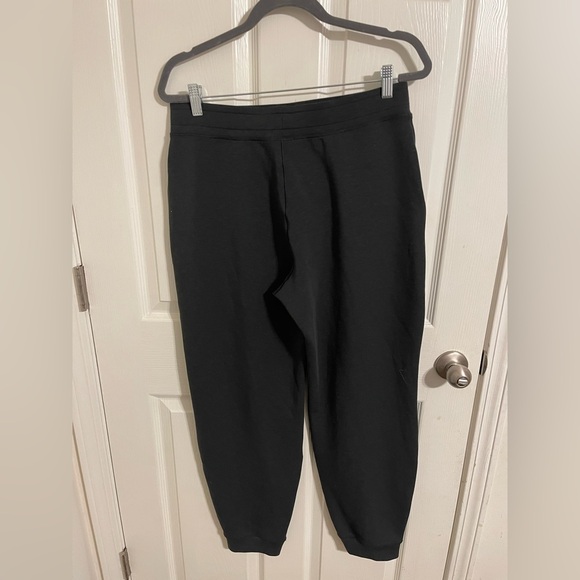 Rhone DreamGlow Joggers - Picture 4 of 5